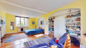 Bedroom- click for photo gallery